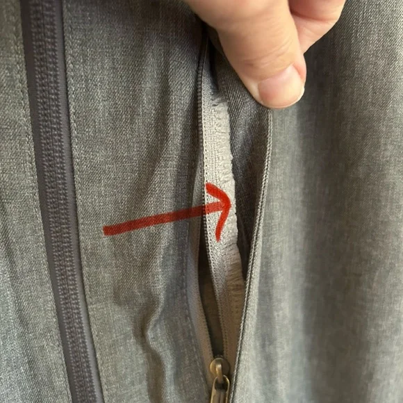 The North Face ThermoBall DryVent Jacket - Picture 13 of 13